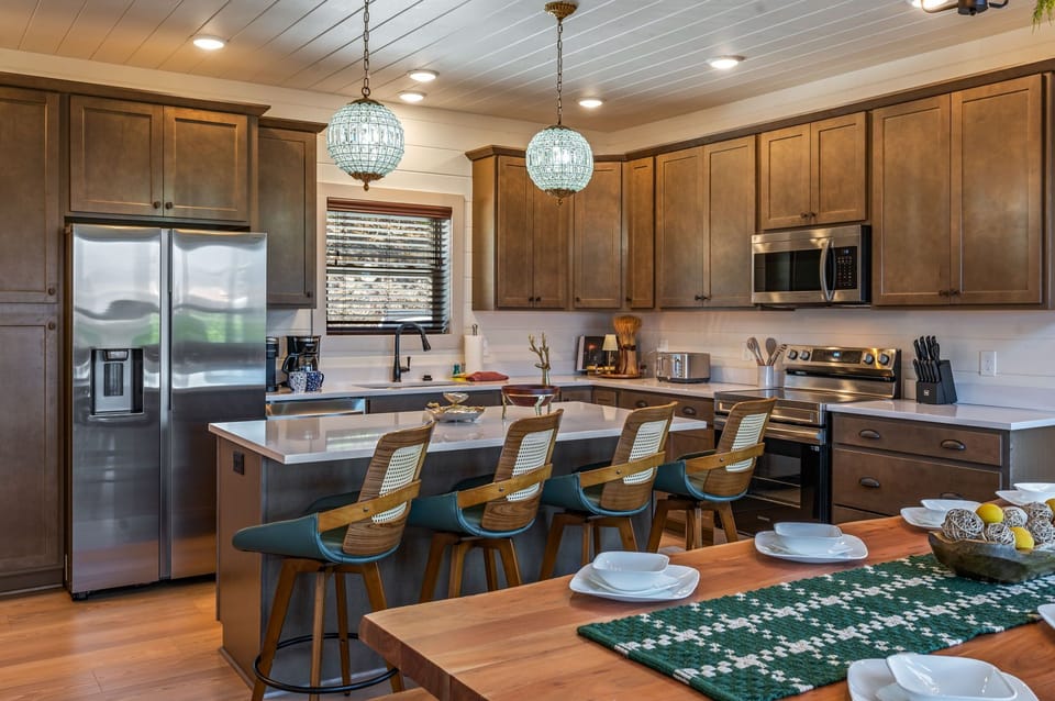 Well-stocked kitchen for the cooks in the family.