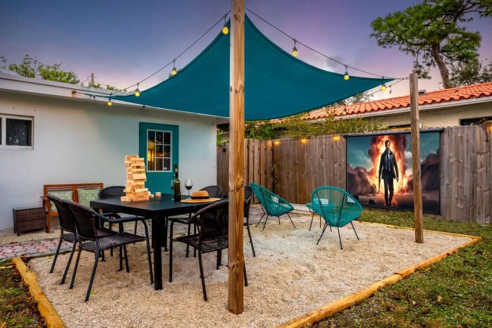 Step into a backyard full of fun, featuring games and entertainment for all ages—perfect for making lasting memories outdoors!