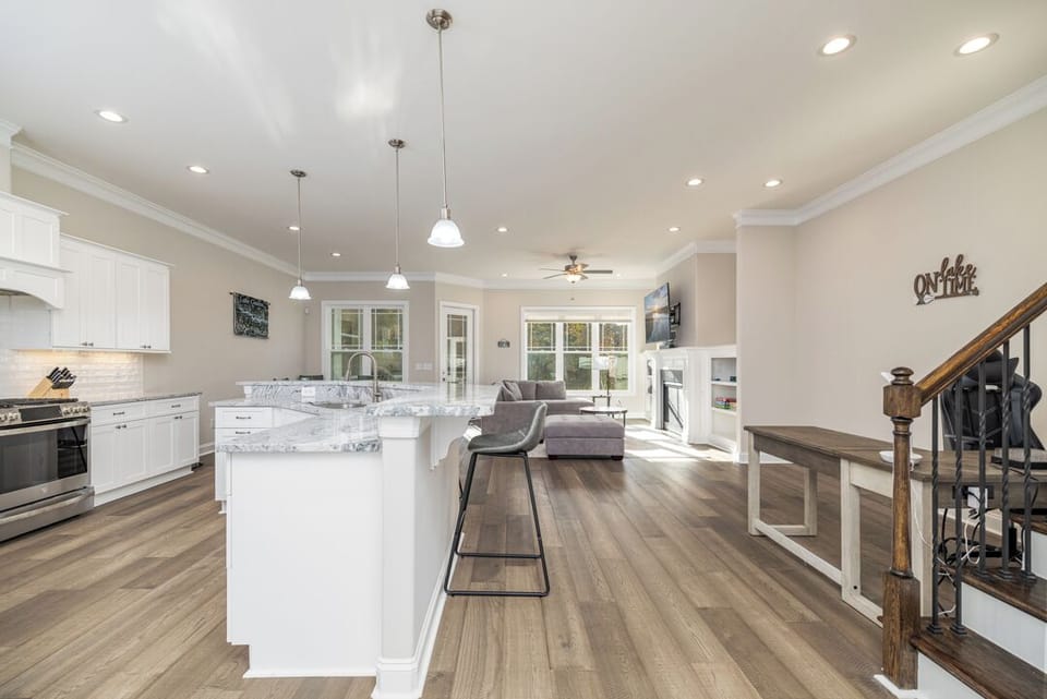 Fully furnished kitchen