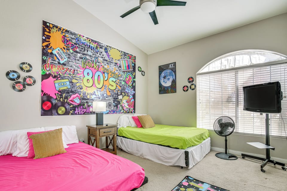 Bedroom 2 | 2 Full Beds | Linens Provided