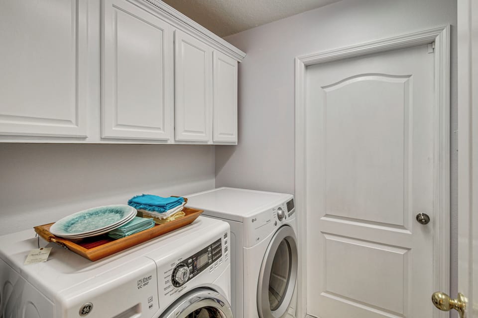 Washer & Dryer