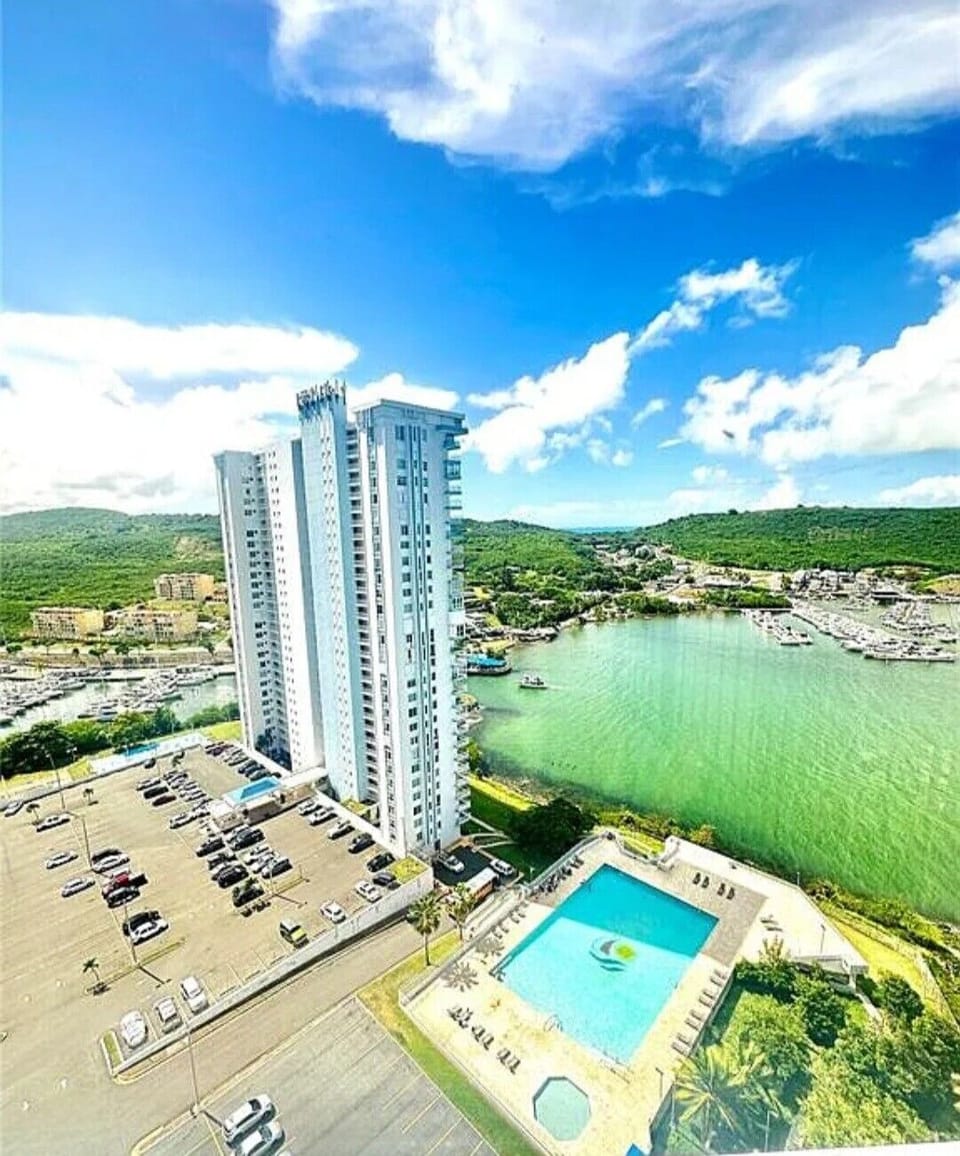 Dos Marinas Property 
