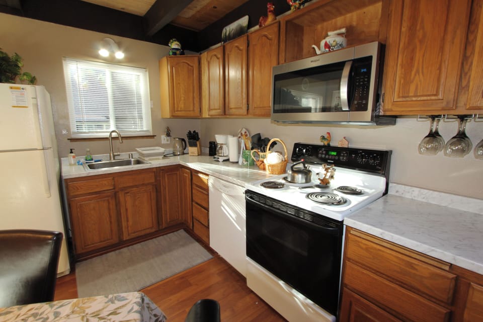 Main Level- Kitchen