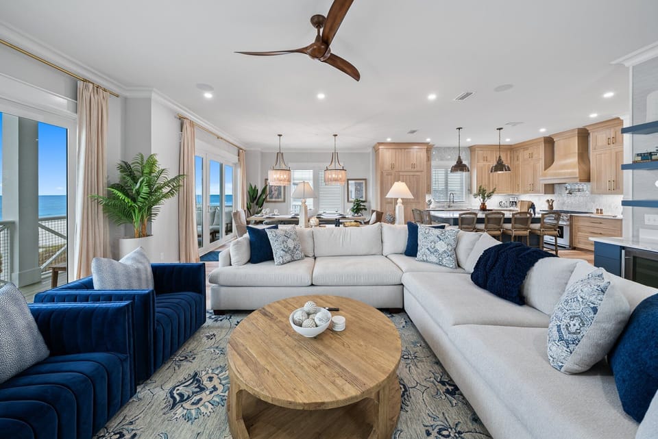 Blessings At Pier Park | Main Living Area | 2nd Floor