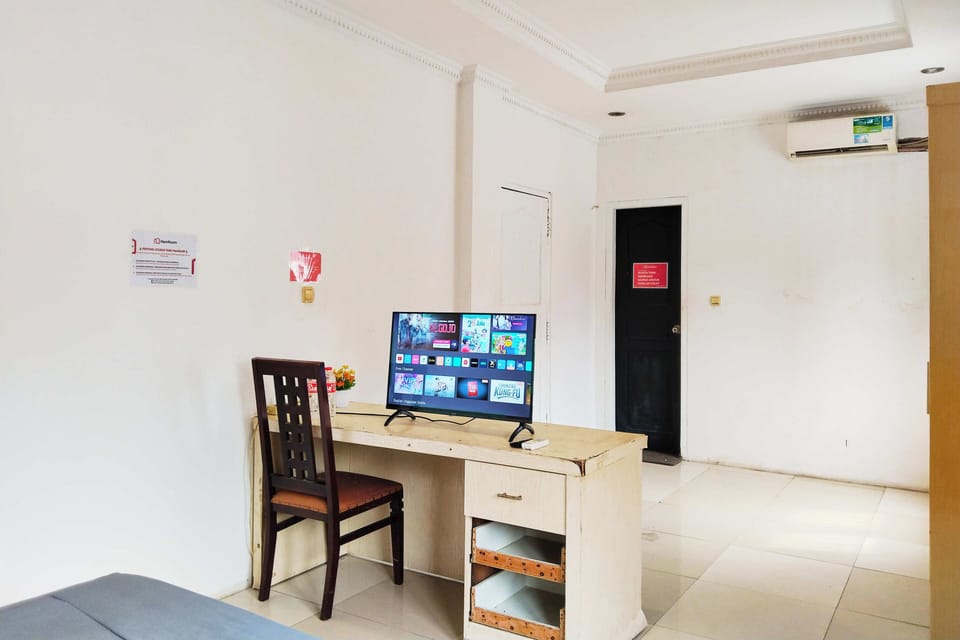 Deluxe Double Room | Free WiFi, bed sheets
