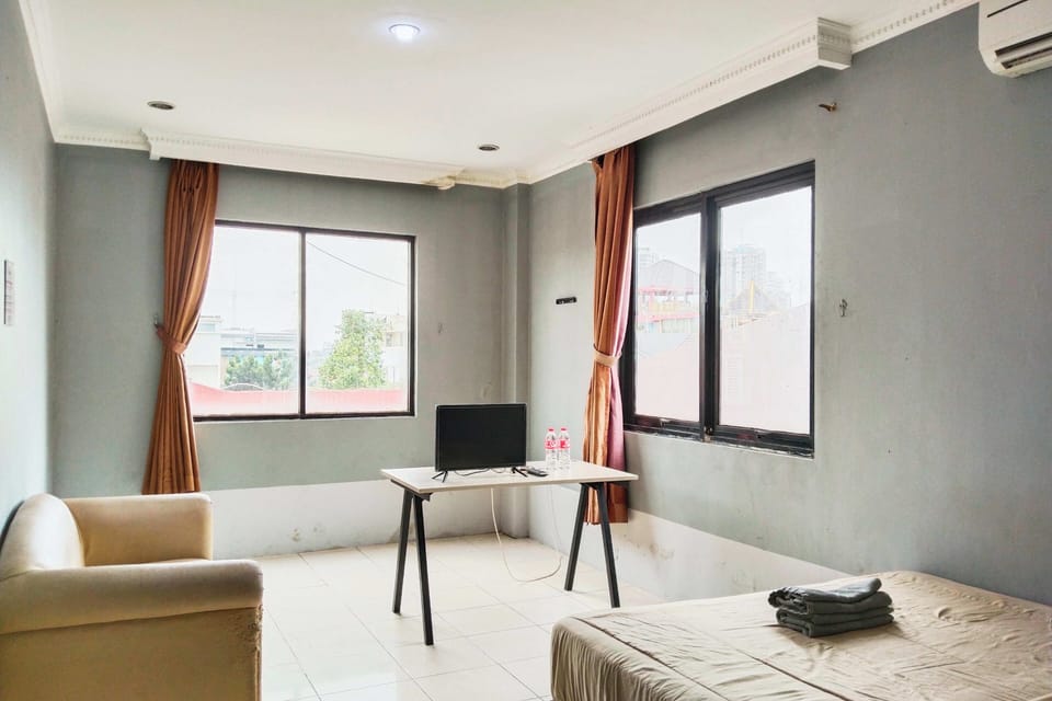 Executive Double Room | Free WiFi, bed sheets
