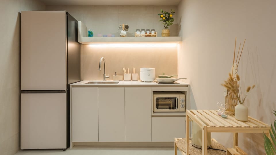 Basic Room, 2 Bedrooms (private gamseong dokchae) | 2 bedrooms, soundproofing, free WiFi
