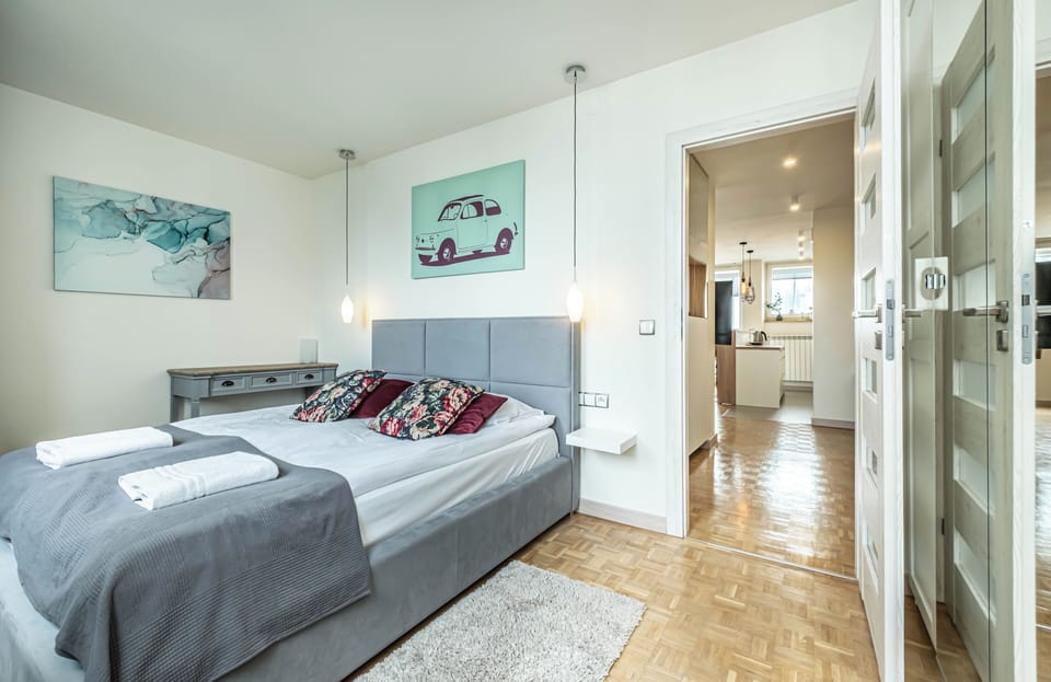 Bedroom No. 1. Large double bed. The bedroom is on the quiet side