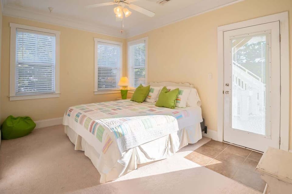 BR 3 with King Bed