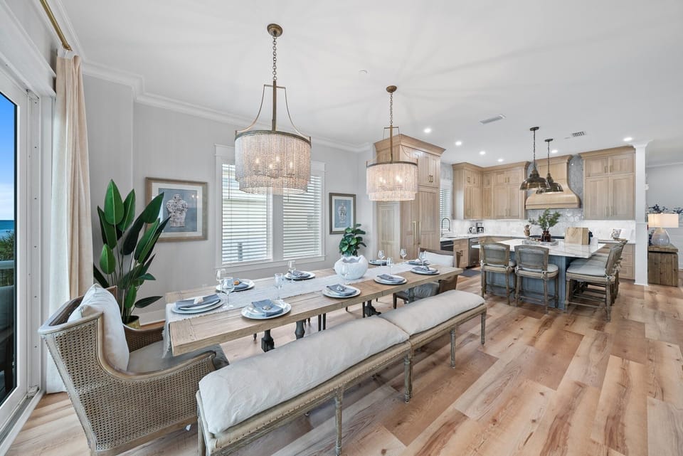 House, 6 Bedrooms | Dining