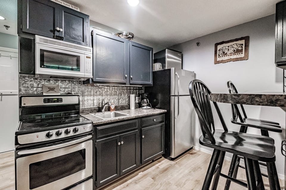 Kitchen/dining