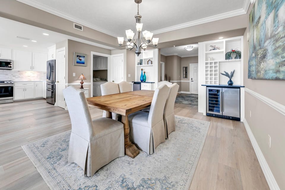 Dining table seating
