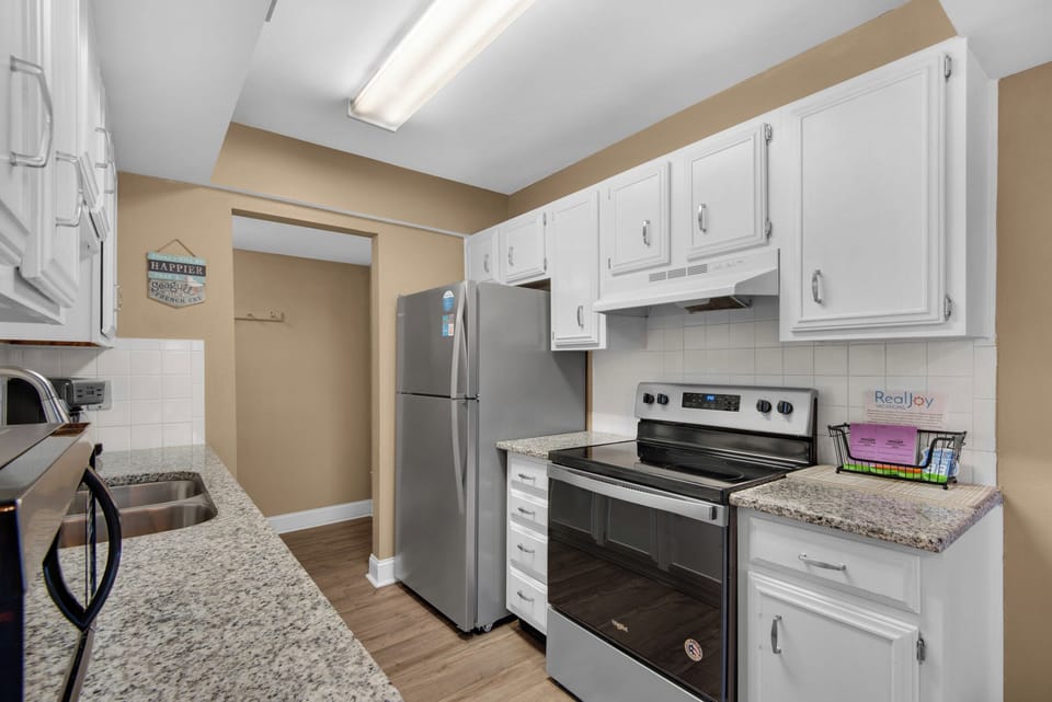Kitchen has all you need
