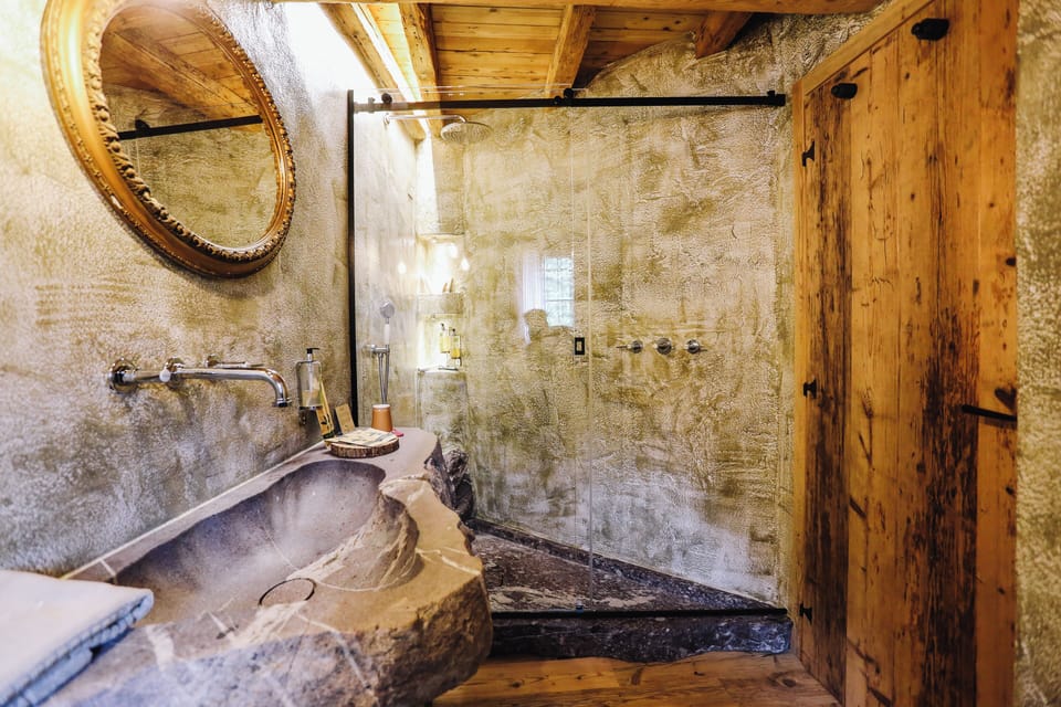 Luxury Double Room, Balcony, Pool View | Bathroom | Separate tub and shower, hair dryer, bathrobes, bidet