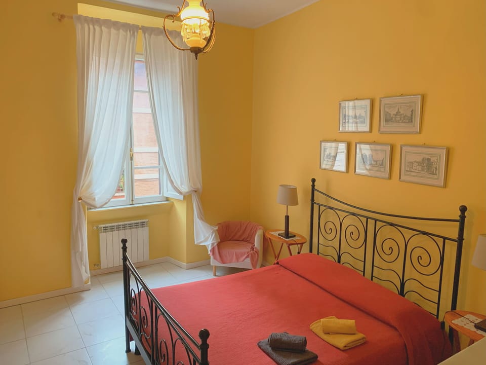 Main bedroom