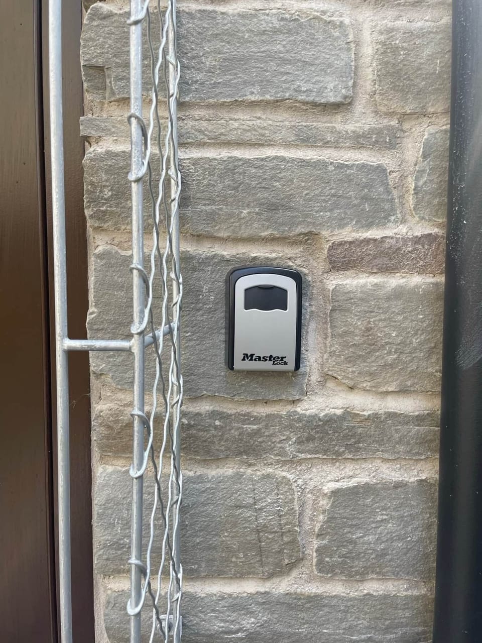 Keysafe entry