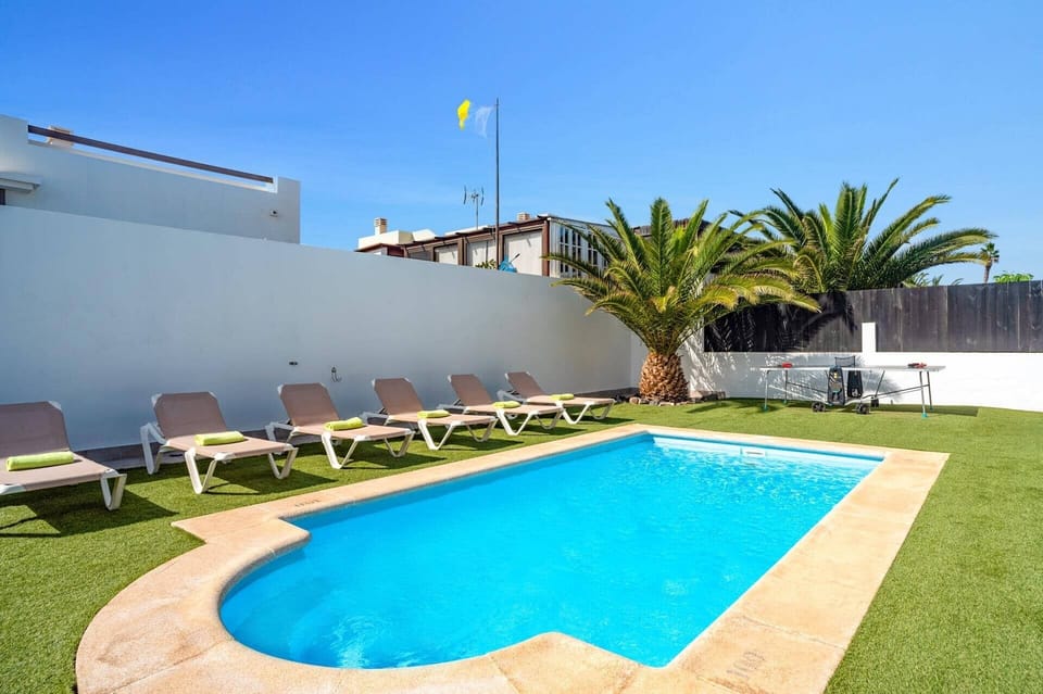 Villa Caleta Olas image