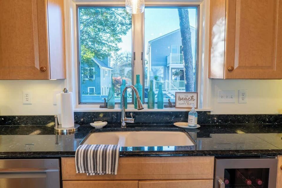370 Ocean Ave-41