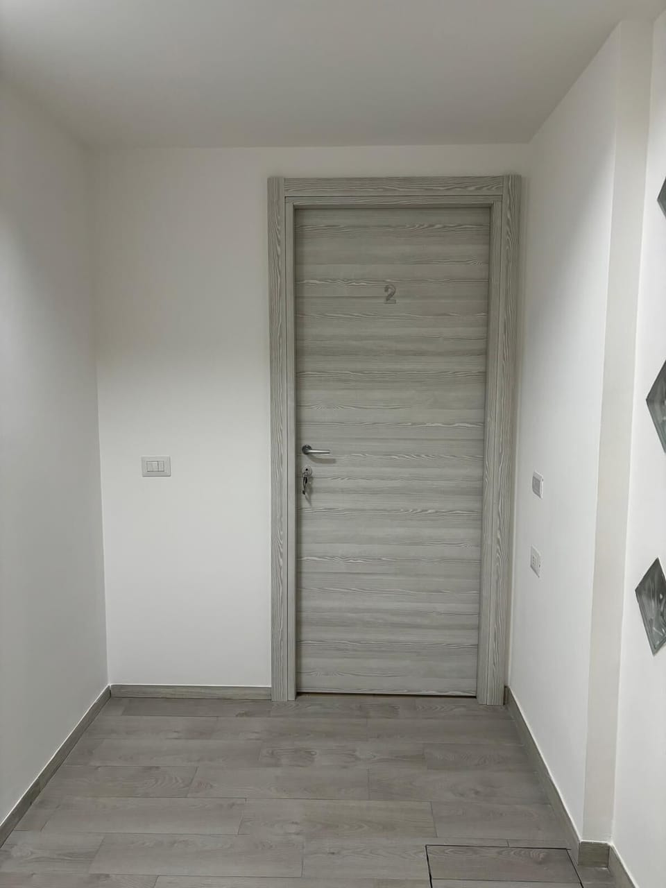 Standard Room | Minibar, blackout drapes, iron/ironing board (on request), WiFi (free)