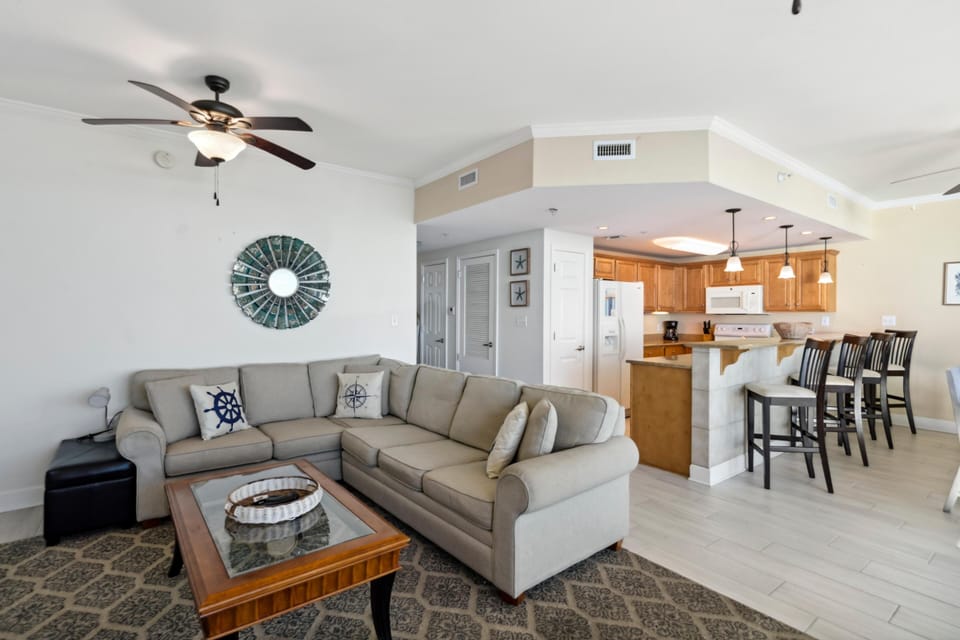 Condo, Multiple Beds (Sanibel 1805) | Living area