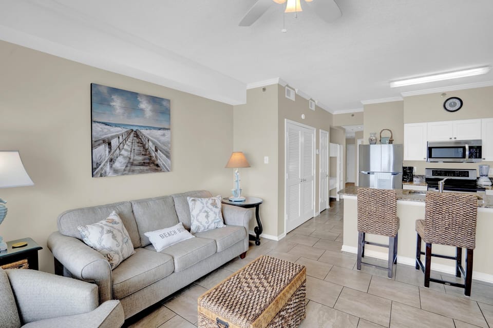Condo, 1 Queen Bed with Sofa bed (Tradewinds 1303) | Living area