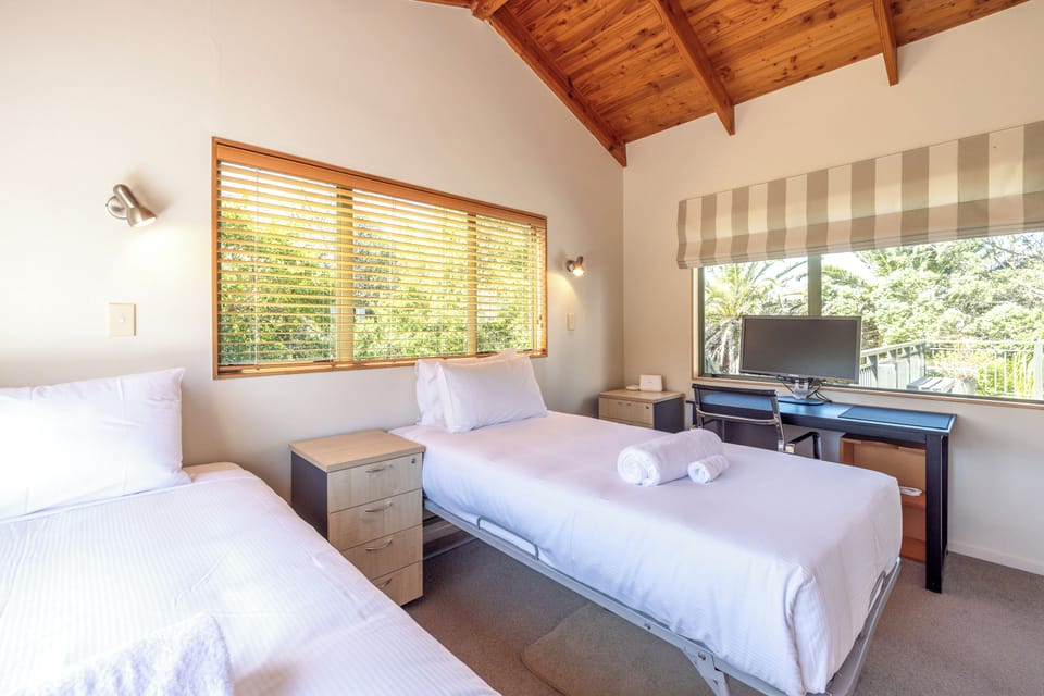 Comfort House, Sea View | 3 bedrooms, iron/ironing board, free WiFi