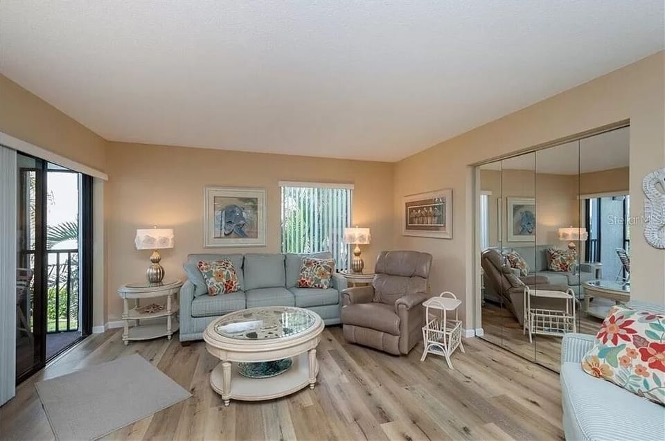 Tamarind Gulf & Bay - 2BR Near Sand & Sunset (570)