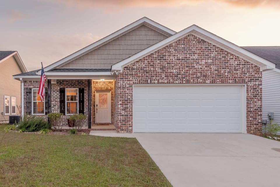 Motion lights on the driveway and main entrance.