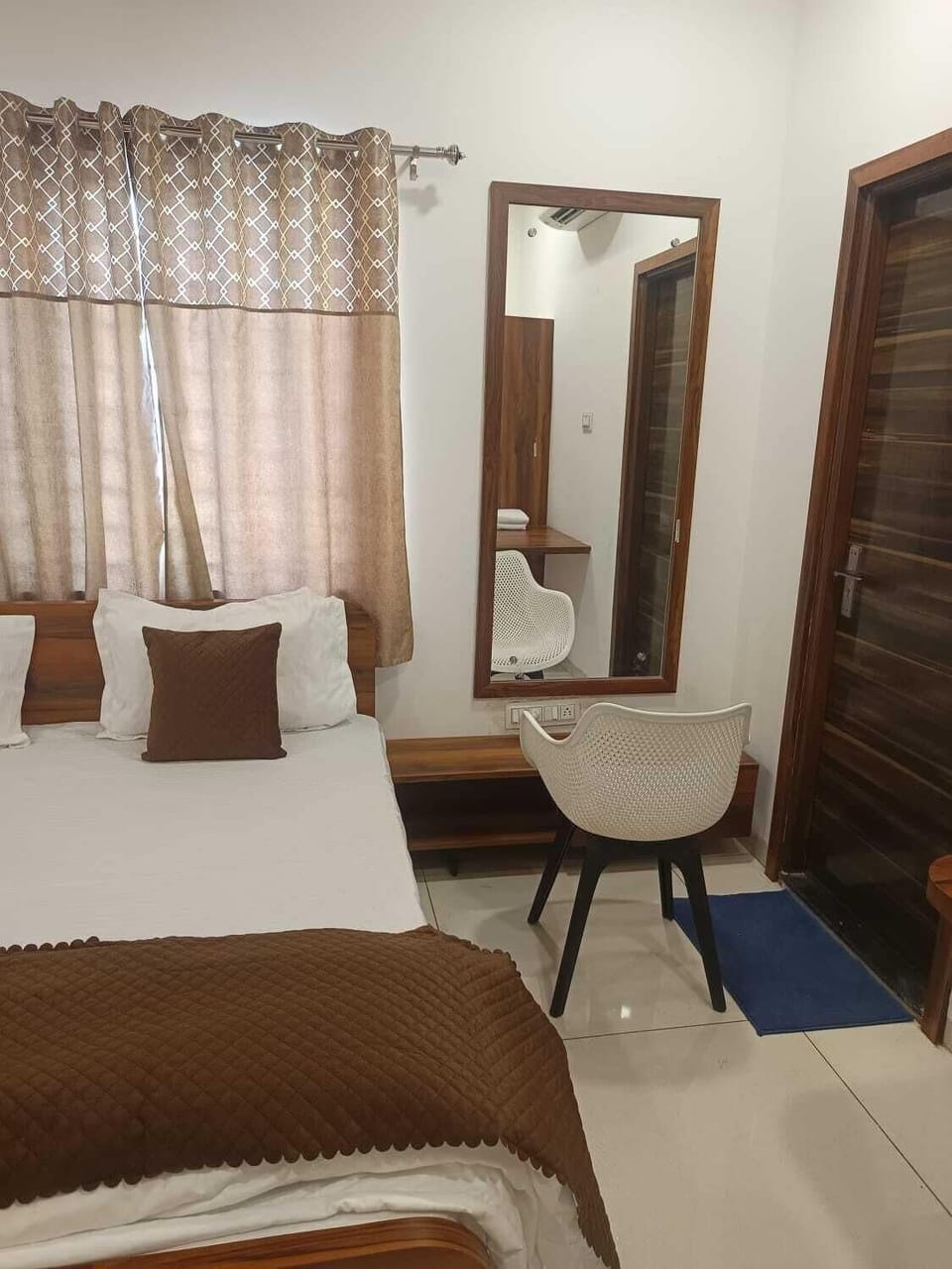 Basic Double Room