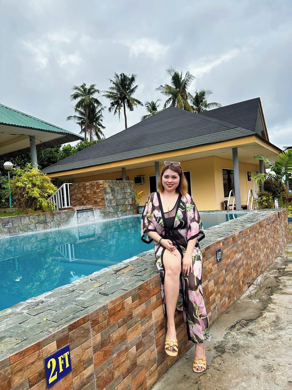 15 outdoor pools