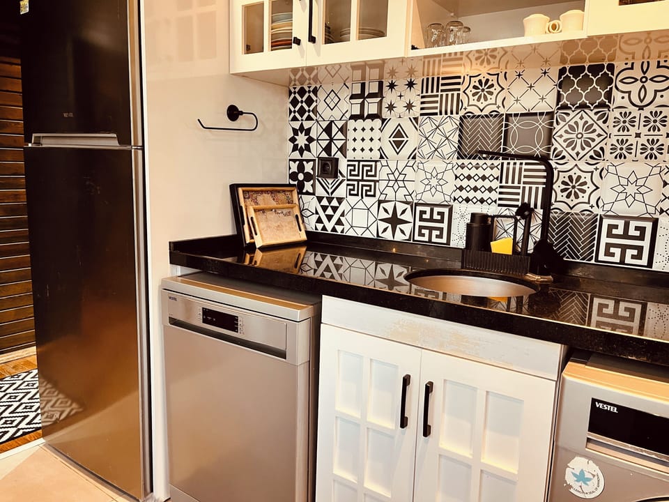 Premium Bungalow, Private Pool, Mountain View | Private kitchen | Full-size fridge, oven, stovetop, dishwasher