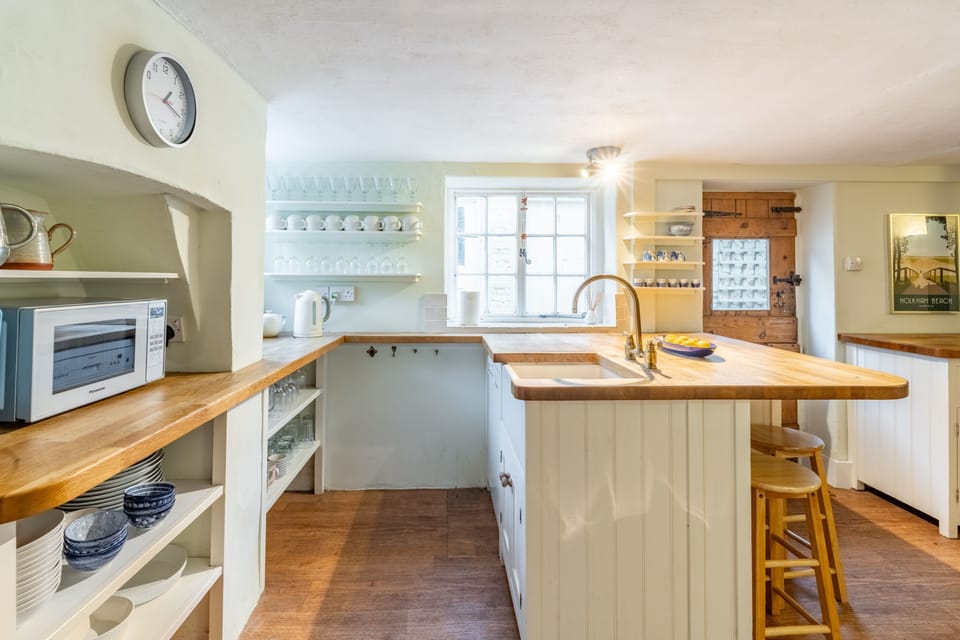 Ground floor: Kitchen with breakfast bar seating