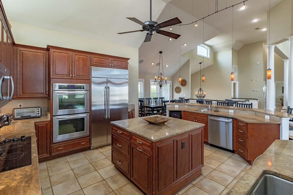 Top Level Kitchen