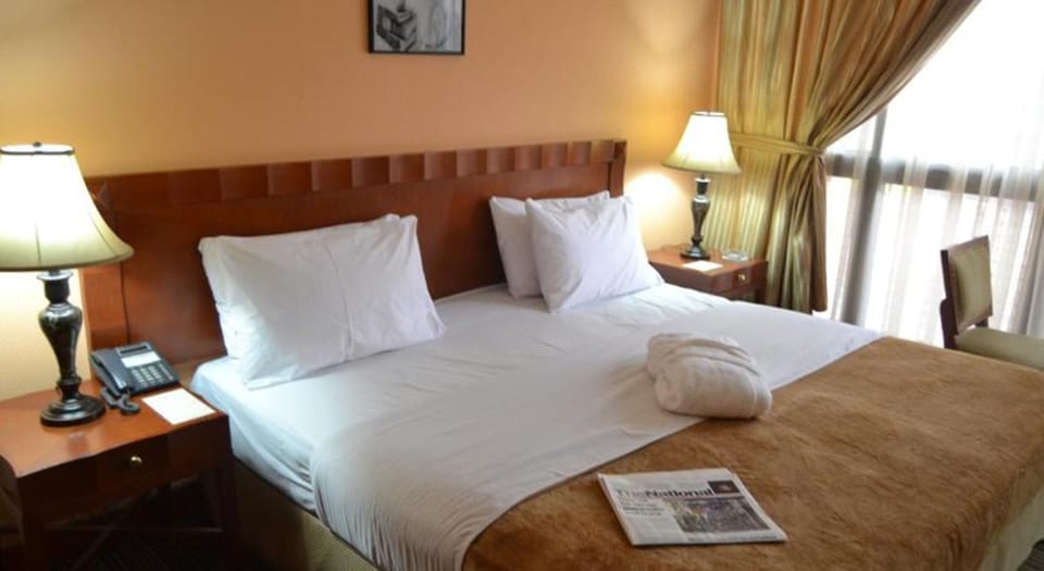 Standard Double Room, 1 King Bed | Soundproofing, iron/ironing board, free WiFi, bed sheets