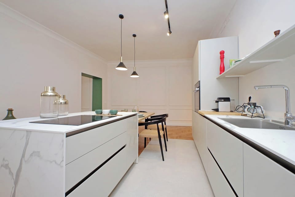Apartment, 2 Bedrooms | Private kitchen | Espresso maker, electric kettle, toaster, griddle