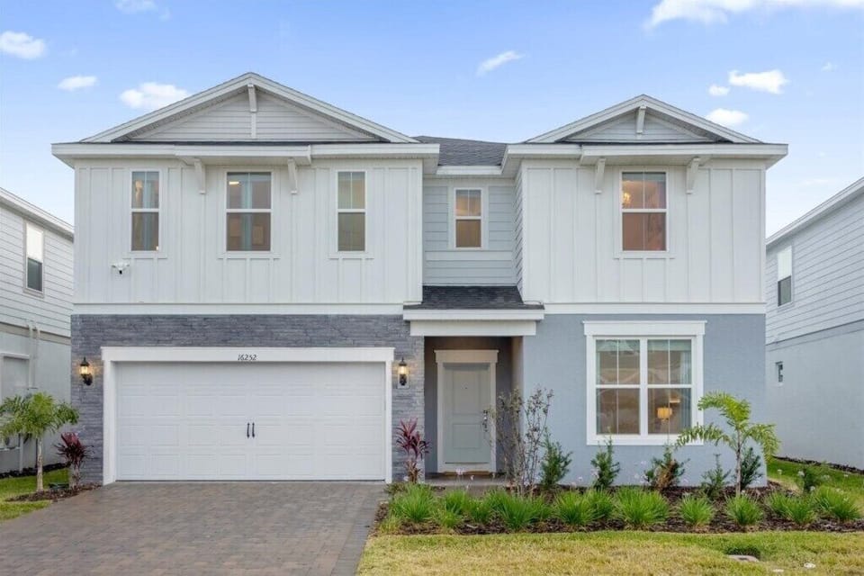 16252 St Martin Street (72).jpg