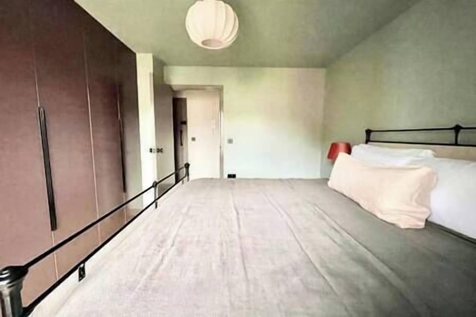 9d0db372-8177-426a-b679-414ffb814330