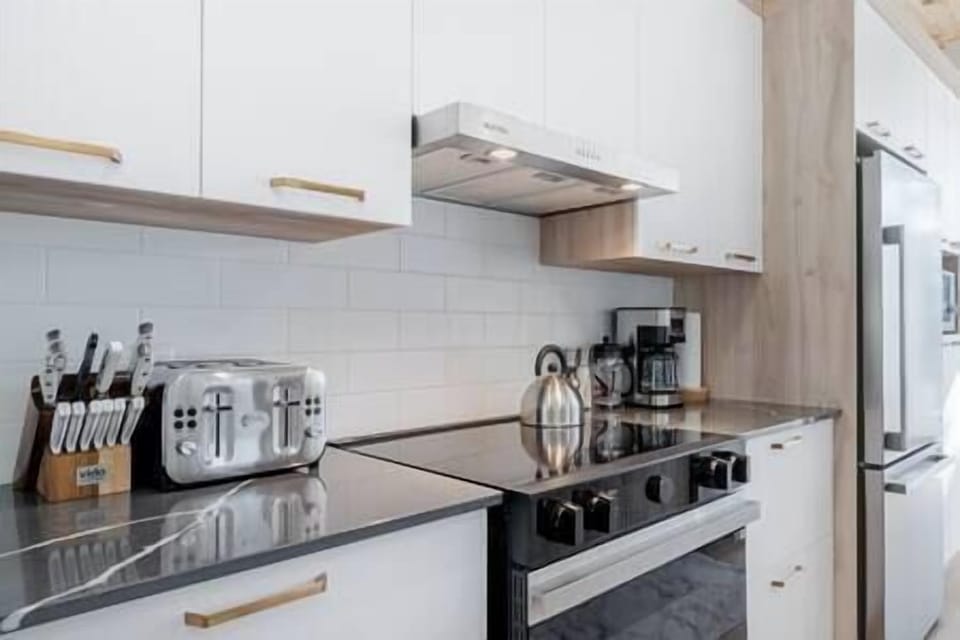 Kitchen (2)