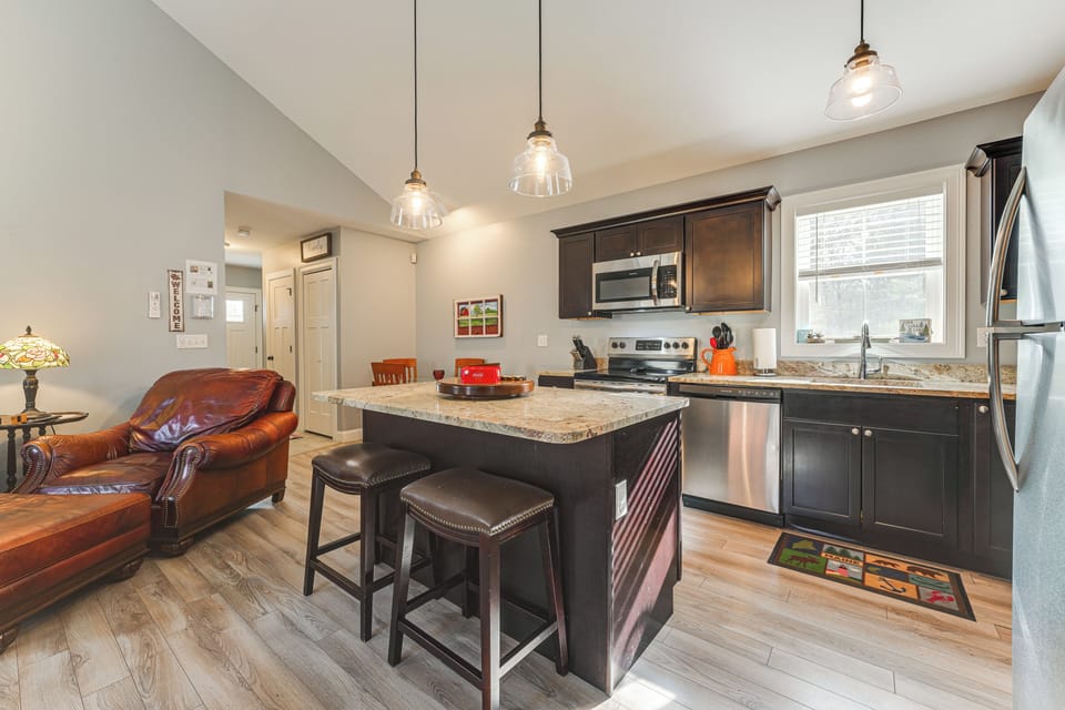 Kitchen | Cooking Basics | Drip Coffee Maker | Microwave | Toaster | Blender