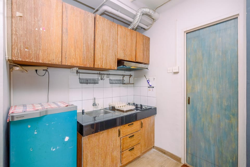 Deluxe Apartment | Private kitchen | Fridge, stovetop, rice cooker