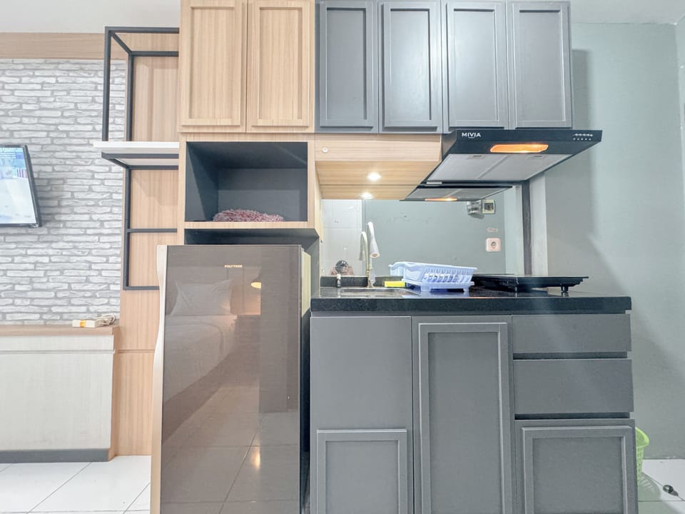 Deluxe Studio | Private kitchen | Fridge, stovetop, rice cooker