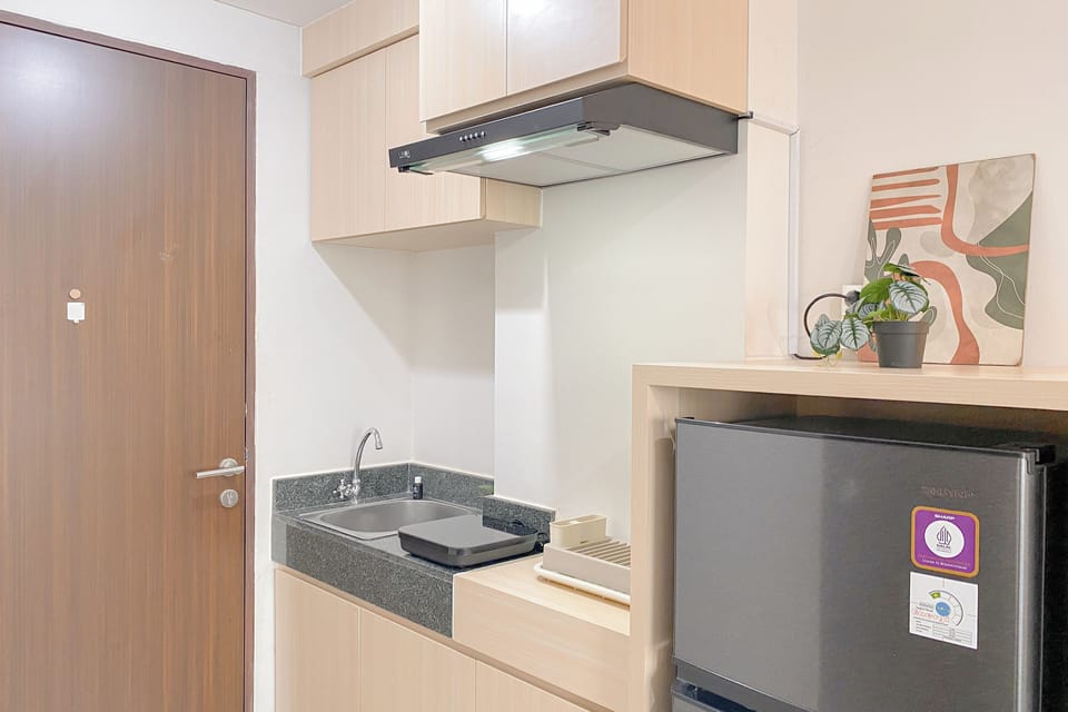Deluxe Studio | Private kitchen | Fridge, stovetop, rice cooker