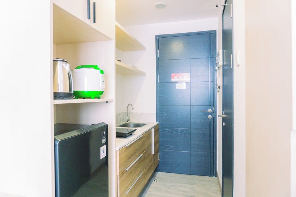 Deluxe Studio | Private kitchen | Fridge, stovetop, rice cooker