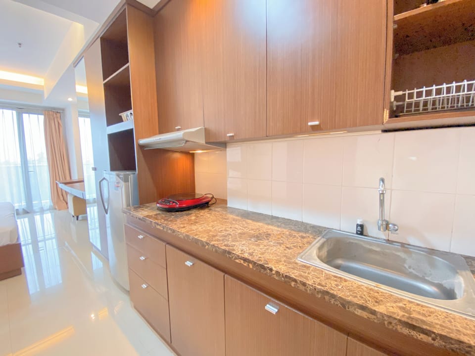 Deluxe Studio | Private kitchen | Fridge, stovetop, rice cooker