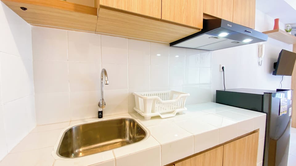 Deluxe Studio | Private kitchen | Fridge, stovetop, rice cooker