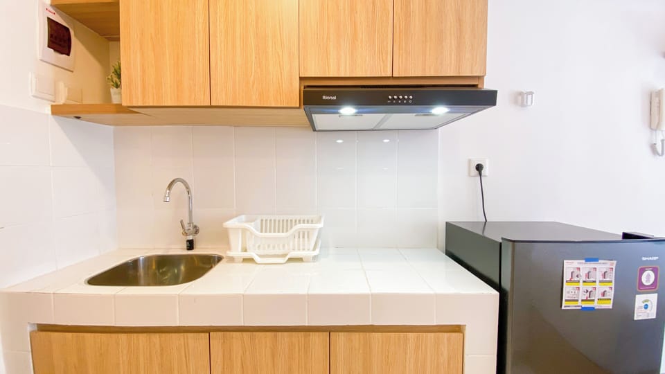Deluxe Studio | Private kitchen | Fridge, stovetop, rice cooker