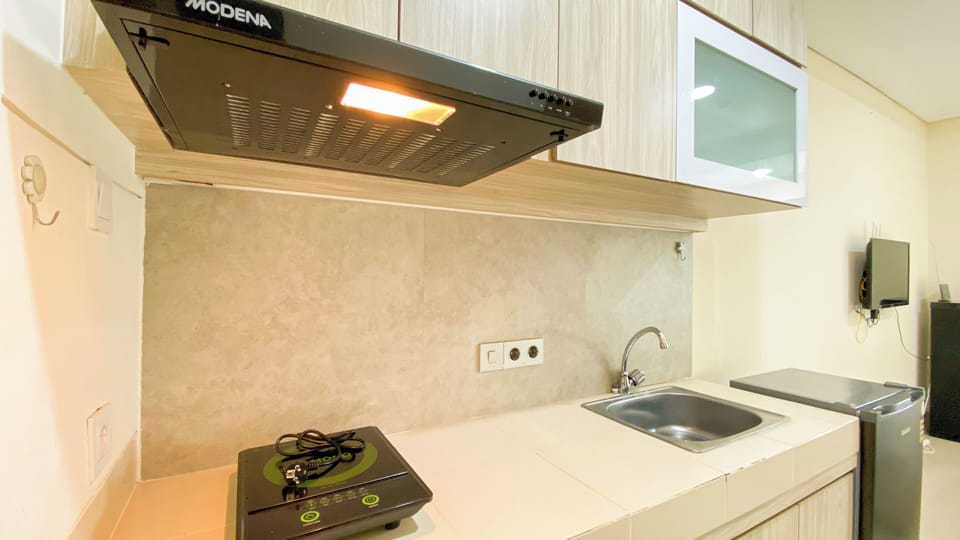 Deluxe Studio | Private kitchen | Fridge, stovetop, rice cooker