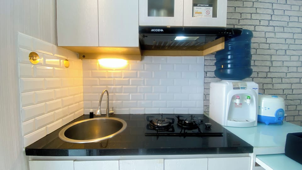 Deluxe Studio | Private kitchen | Fridge, stovetop, rice cooker