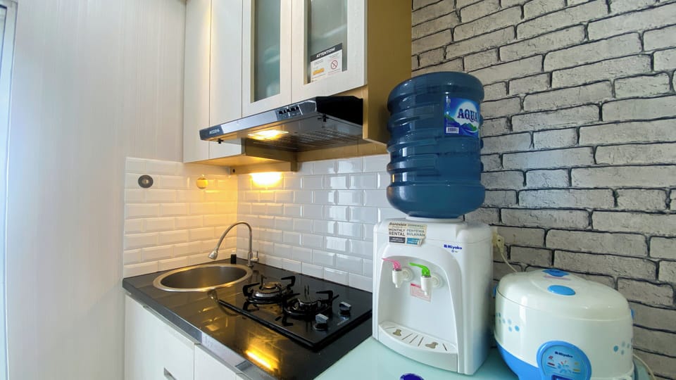 Deluxe Studio | Private kitchen | Fridge, stovetop, rice cooker
