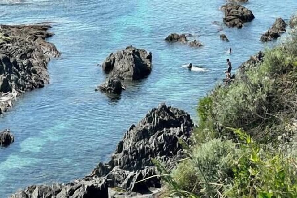 Mermaid pools just off barricane beach in Woolacombe